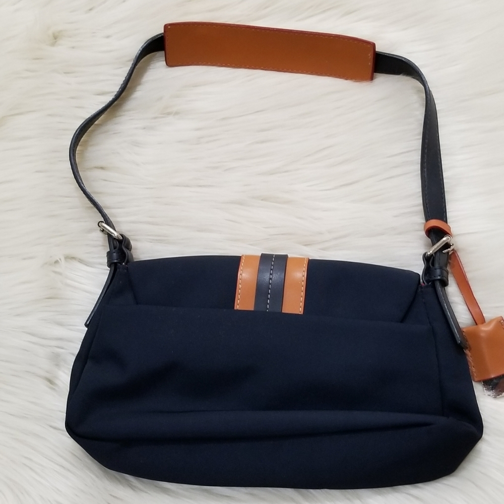 Vintage 90s Tommy Hilfiger shoulder bag - Picture 2 of 9